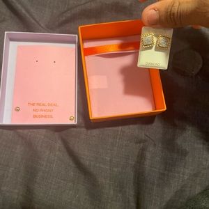 Brand new earrings never been used just open box, real diamonds.